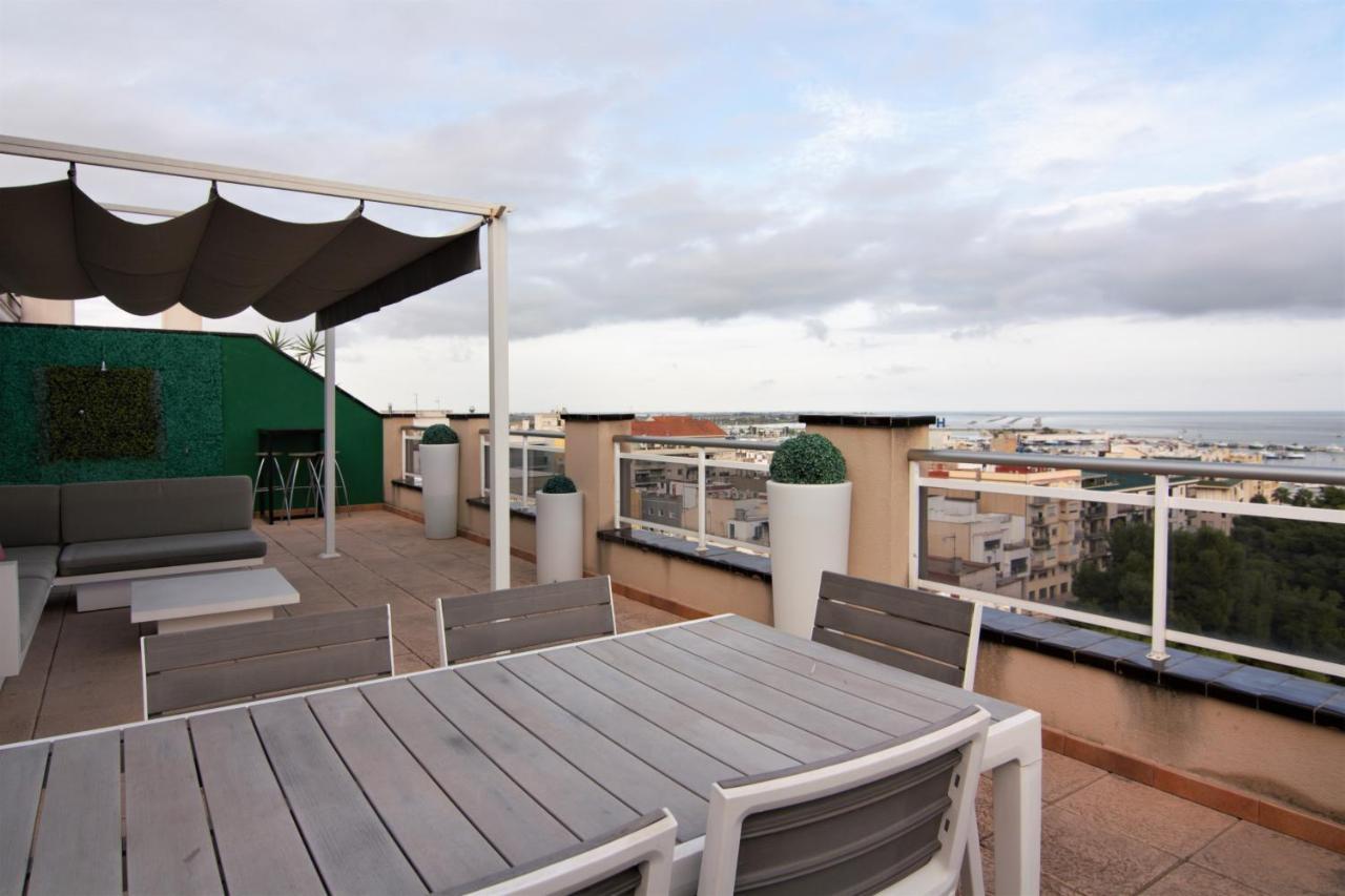 Atico De Lujo Con Vistas Al Mar Apartment Sant Carles De La Rapita Exterior photo